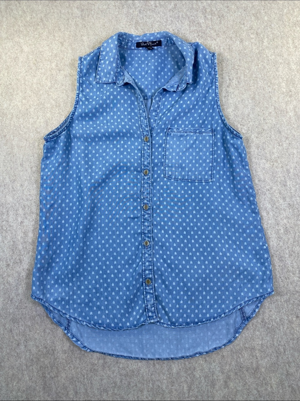 Velvet Heart Blue Tencel Chambray Arrow Print Sleeveless Button Down Top Size M